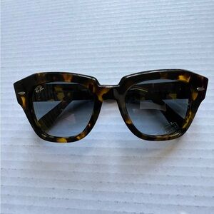 Ray Ban Transparent Brown Sunglasses with Grey Lenses